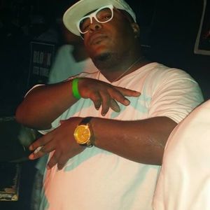 Meet your Posher, Corey